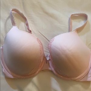 PERFECT Vitoria Secret 38DD bra